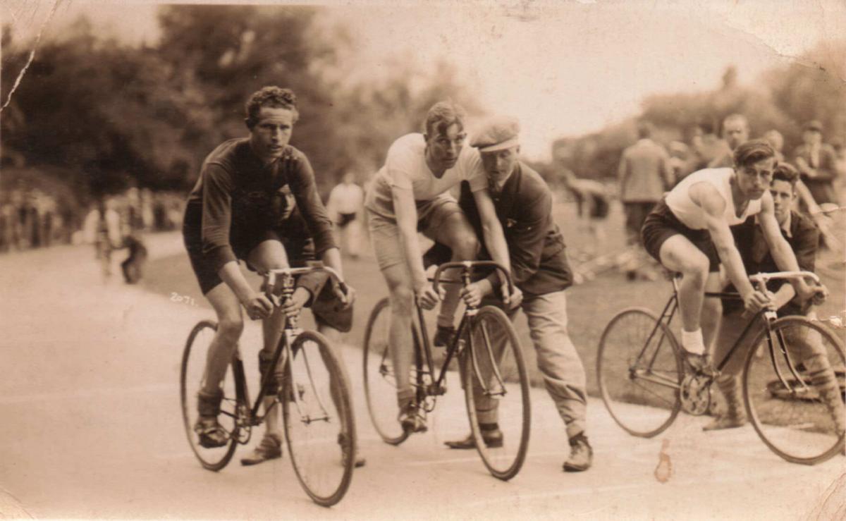 Poole - Poole Park Track : Image credit William Wilson